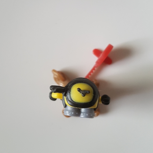 {FWP} [UNIVERSAL] Spinning Ninja Minion - Picture 8 of 9